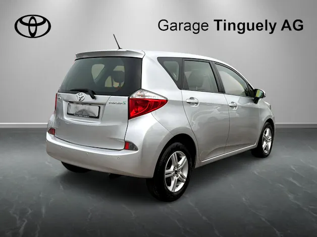 Toyota Verso-S 1.33 VVT-i Linea Luna MdS