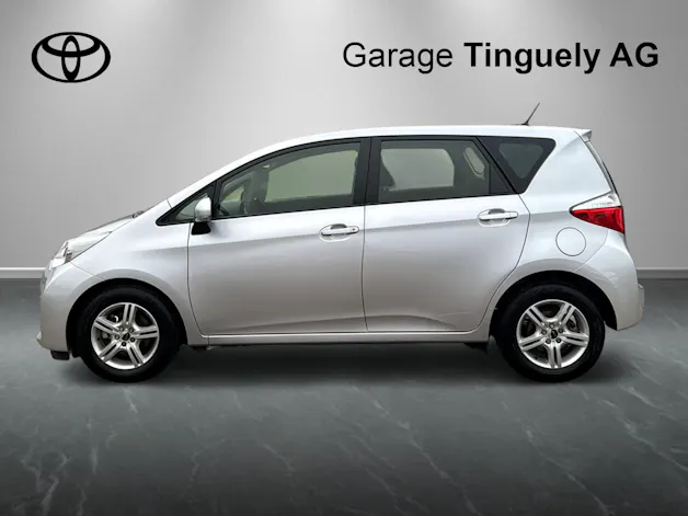 Toyota Verso-S 1.33 VVT-i Linea Luna MdS