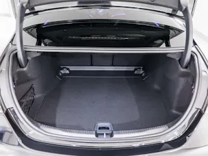 MERCEDES-BENZ C 220 d 4MATIC Swiss Star