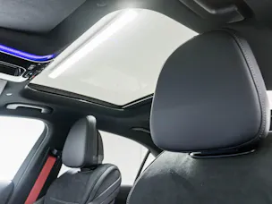 MERCEDES-BENZ C 220 d 4MATIC Swiss Star