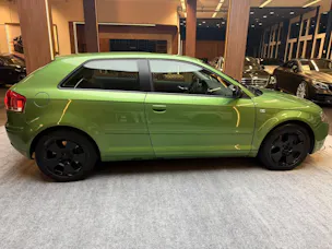 AUDI A3 3.2 V6 Ambition quattro