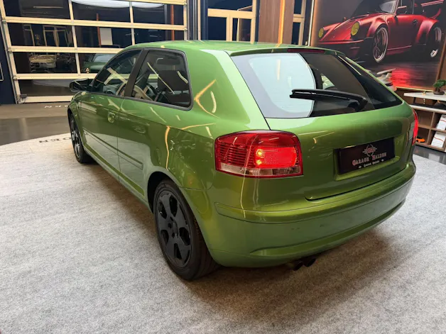 AUDI A3 3.2 V6 Ambition quattro