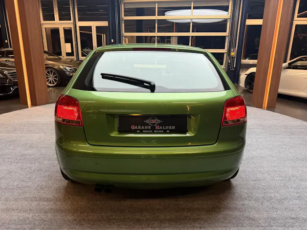 AUDI A3 3.2 V6 Ambition quattro