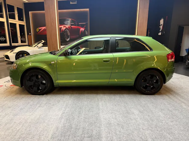 AUDI A3 3.2 V6 Ambition quattro