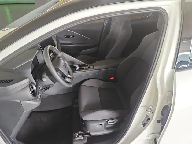 Toyota C-HR 2.0 PHEV Swiss Edition