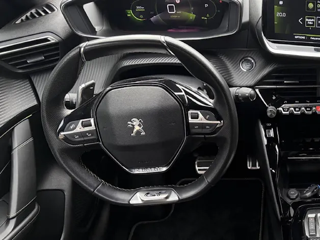 PEUGEOT 208 Essence 130ch Automatique GT