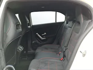 MERCEDES-BENZ A-Klasse W177 A 200 AMG Line 4m