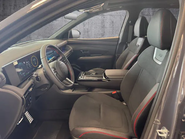 HYUNDAI Tucson 1.6 T-GDi HEV N-Line 4WD