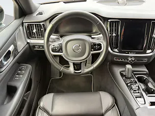 VOLVO V60 2.0 T8 TE R-Design eAWD