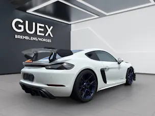 PORSCHE 718 Cayman 4.0 GT4 RS PDK