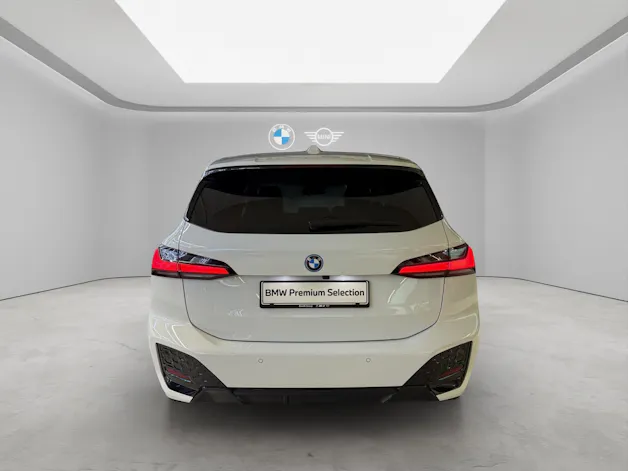 BMW 2er  Active Tourer 230e xDrive M-SportPaket