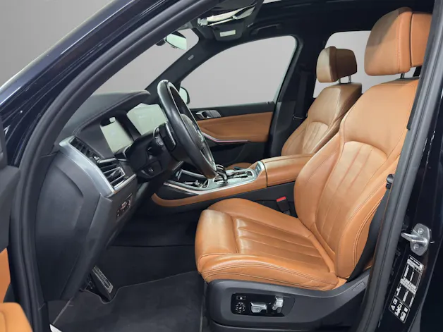 BMW X7 G07 40i xDrive SAG