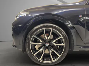 BMW X7 G07 40i xDrive SAG