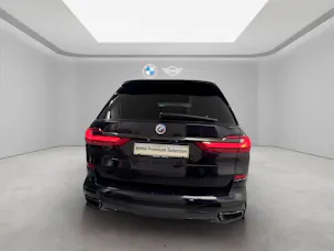 BMW X7 G07 40i xDrive SAG