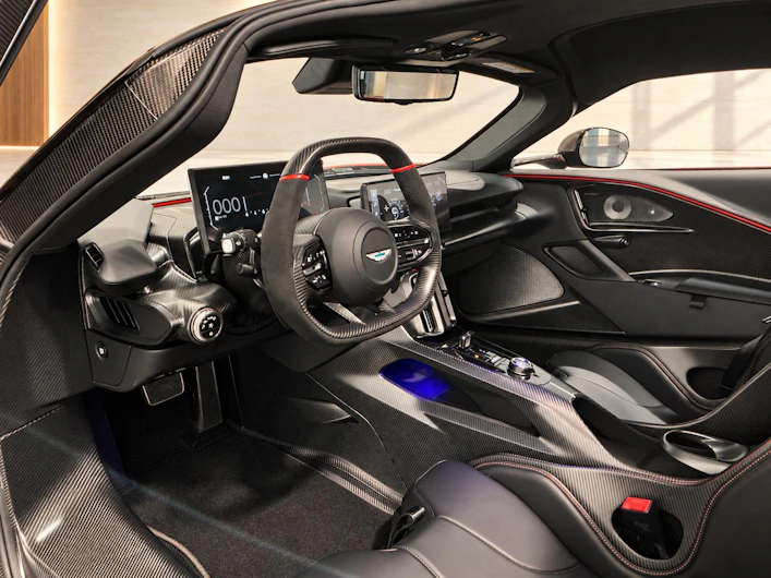 Fahrzeugbild ASTON MARTIN VALHALLA