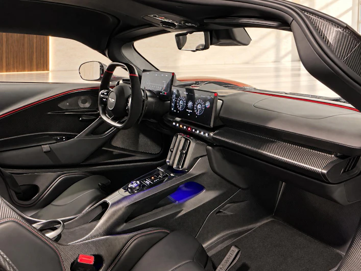Fahrzeugbild ASTON MARTIN VALHALLA