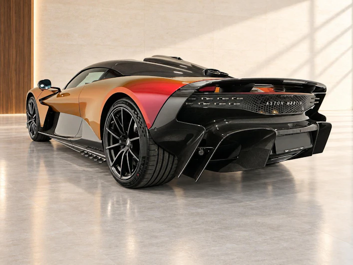 Fahrzeugbild ASTON MARTIN VALHALLA