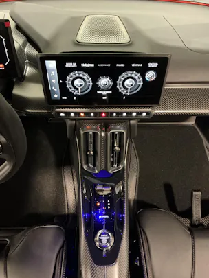 ASTON MARTIN Valhalla