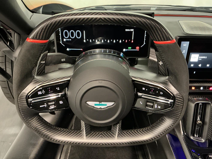 Fahrzeugbild ASTON MARTIN VALHALLA
