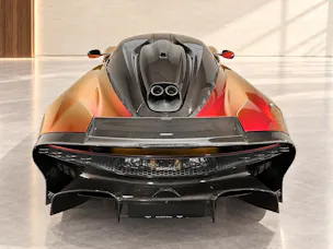 ASTON MARTIN Valhalla