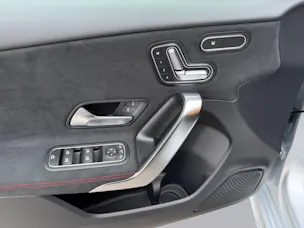 MERCEDES-BENZ A-Klasse W177 A 200 Night Star AMG Line