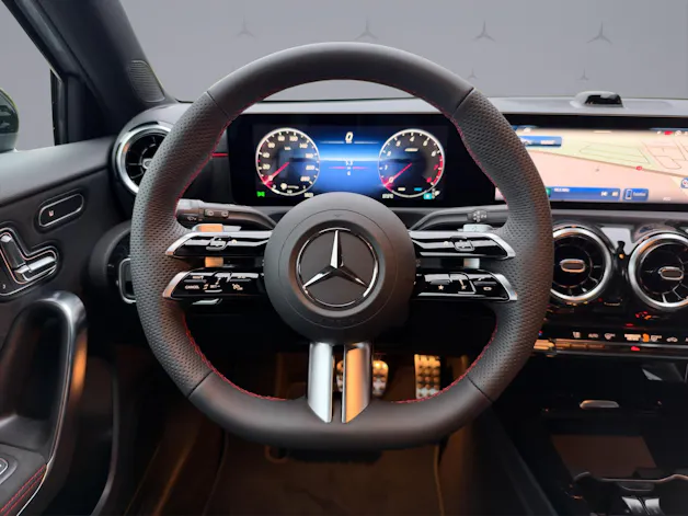 MERCEDES-BENZ A-Klasse W177 A 200 Night Star AMG Line