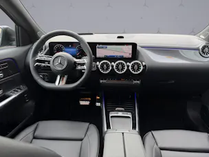 MERCEDES-BENZ GLA-Klasse H247 GLA 250 Swiss Star AMG Line 4matic