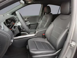 MERCEDES-BENZ GLA-Klasse H247 GLA 250 Swiss Star AMG Line 4matic