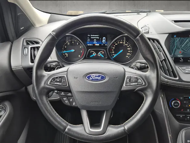 FORD Kuga 2.0 EcoBoost Vignale 4x4