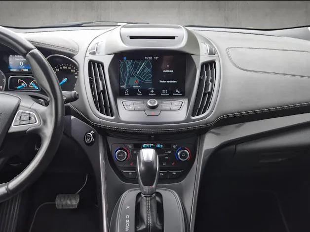 FORD Kuga 2.0 EcoBoost Vignale 4x4