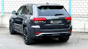 JEEP GRAND CHEROKEE SRT8 6.4-V8