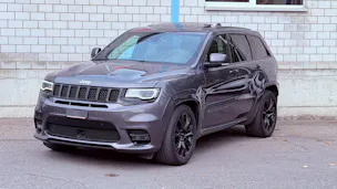 JEEP GRAND CHEROKEE SRT8 6.4-V8