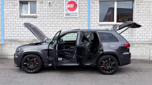 JEEP GRAND CHEROKEE SRT8 6.4-V8