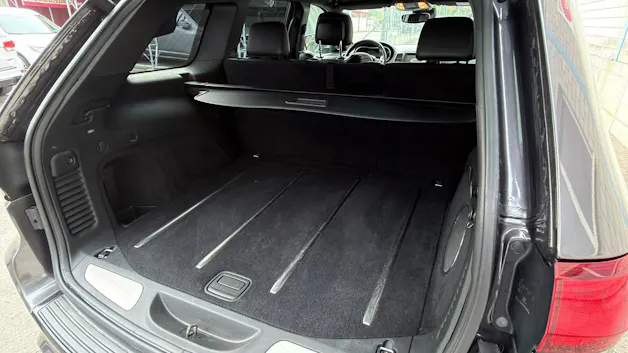 JEEP GRAND CHEROKEE SRT8 6.4-V8