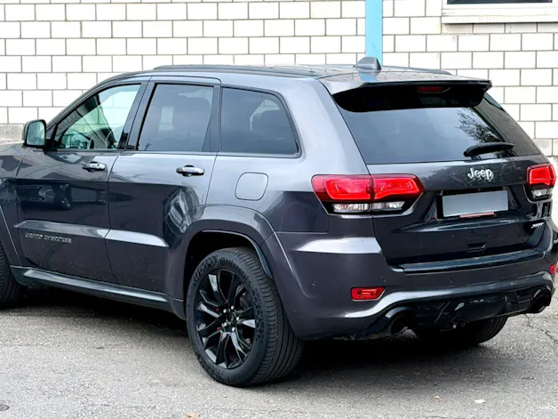 JEEP GRAND CHEROKEE SRT8 6.4-V8