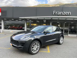 PORSCHE Macan 2.0