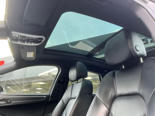 PORSCHE Macan 2.0