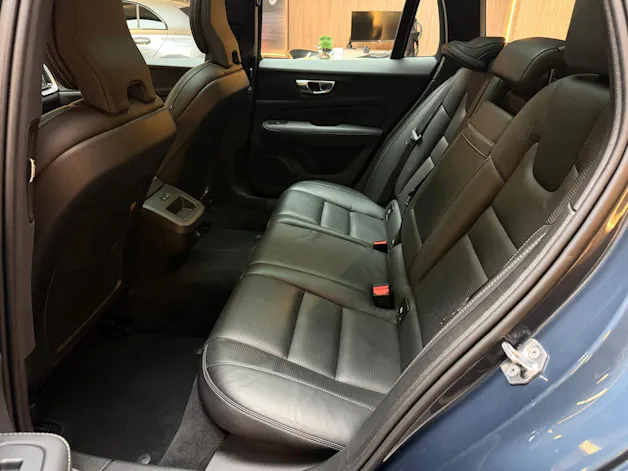 VOLVO V60 2.0 D4 Inscription AWD