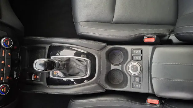 NISSAN X-Trail 2.0 dCi Tekna 4x4 7 Plätzer