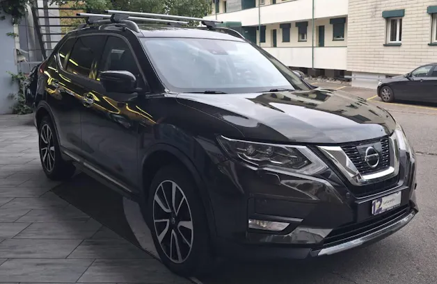 NISSAN X-Trail 2.0 dCi Tekna 4x4 7 Plätzer