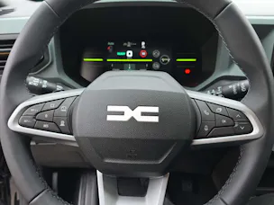 DACIA Duster 1.2 Hybrid Extreme 4WD
