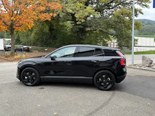 VOLVO EX30 P8 Ultra XCENTRIC Black Edition AWD