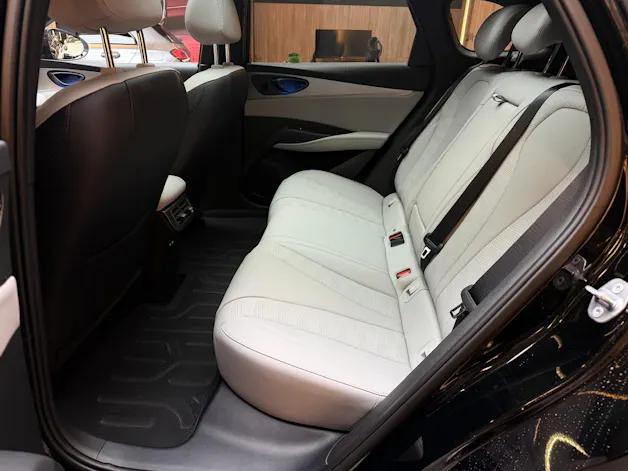 BYD Seal 6 DM-i Touring Comfort