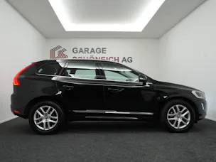 VOLVO XC60 2.4 D4 Summum AWD S/S