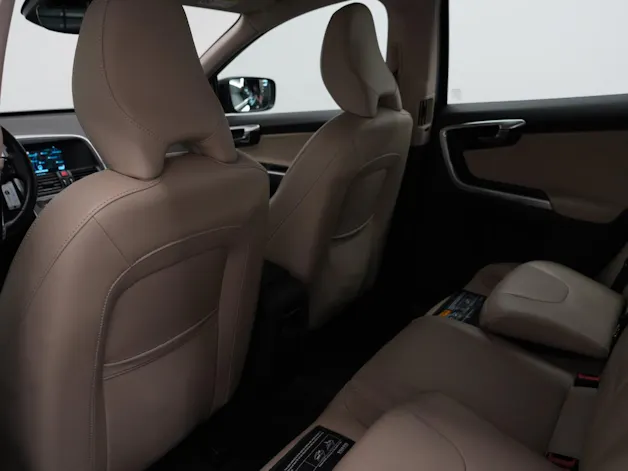 VOLVO XC60 2.4 D4 Summum AWD S/S