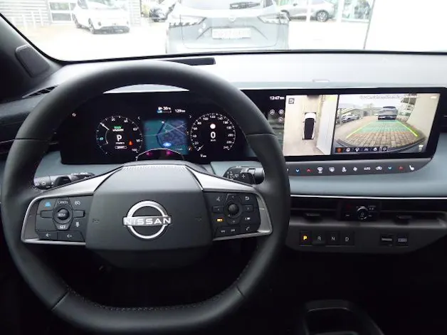 NISSAN Leaf 52 kWh Advance