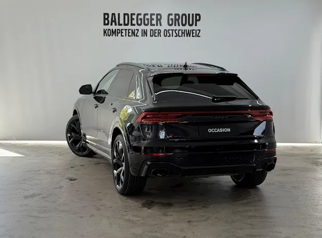 AUDI RSQ8 4.0 V8 TFSI quattro T-Tr