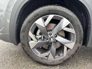 SKODA Kodiaq 2.0 TDI Sportline 7-Plätzer DSG-Automat