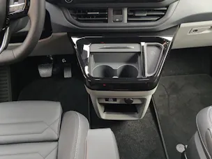 FORD Tourneo Custom Bus 320 L1 2.0 EcoBlue 170 Titanium X
