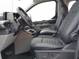 FORD Tourneo Custom Bus 320 L1 2.0 EcoBlue 170 Titanium X